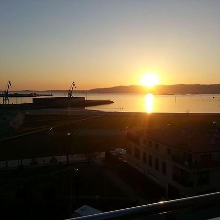 La Concha Playa***** Apartment Vilagarcia de Arousa Exterior photo